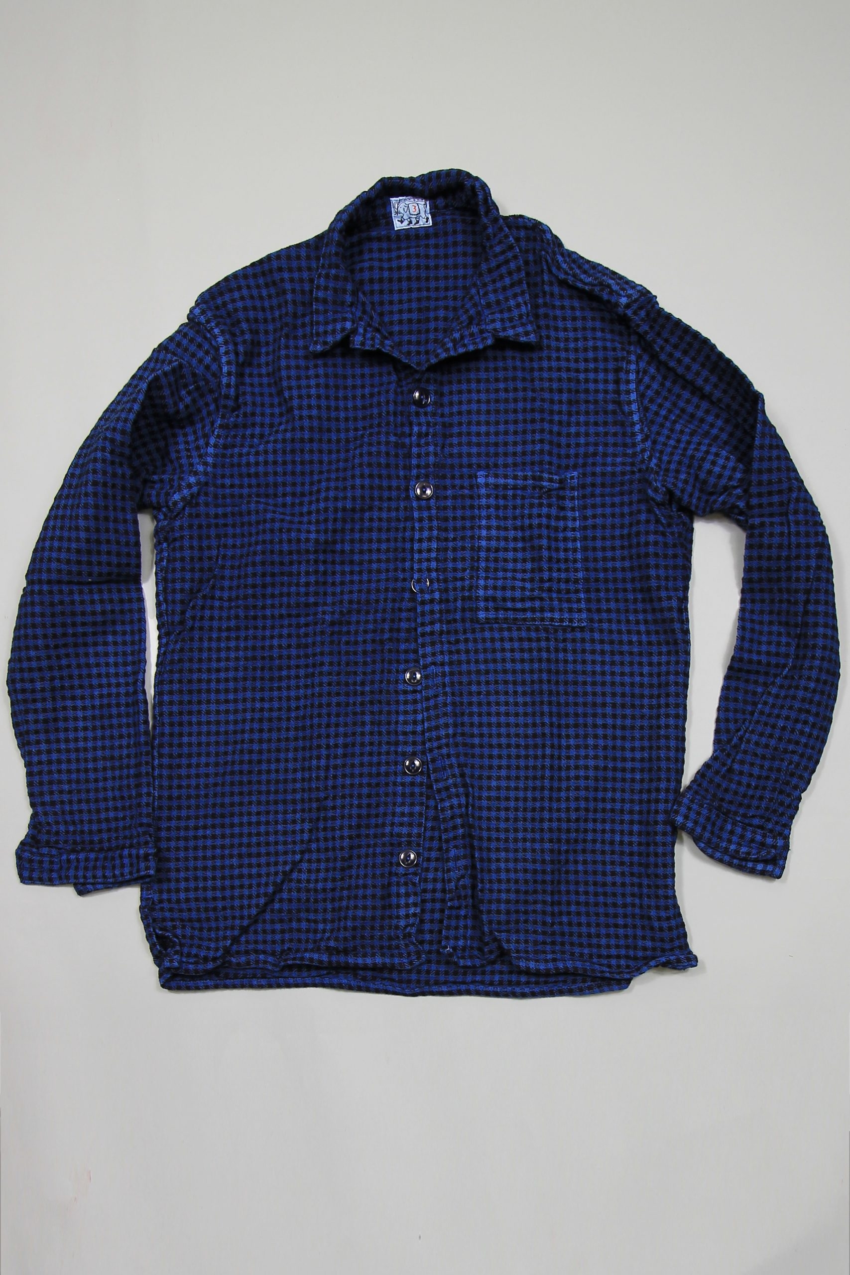 Type 422 Square Tail Shirt