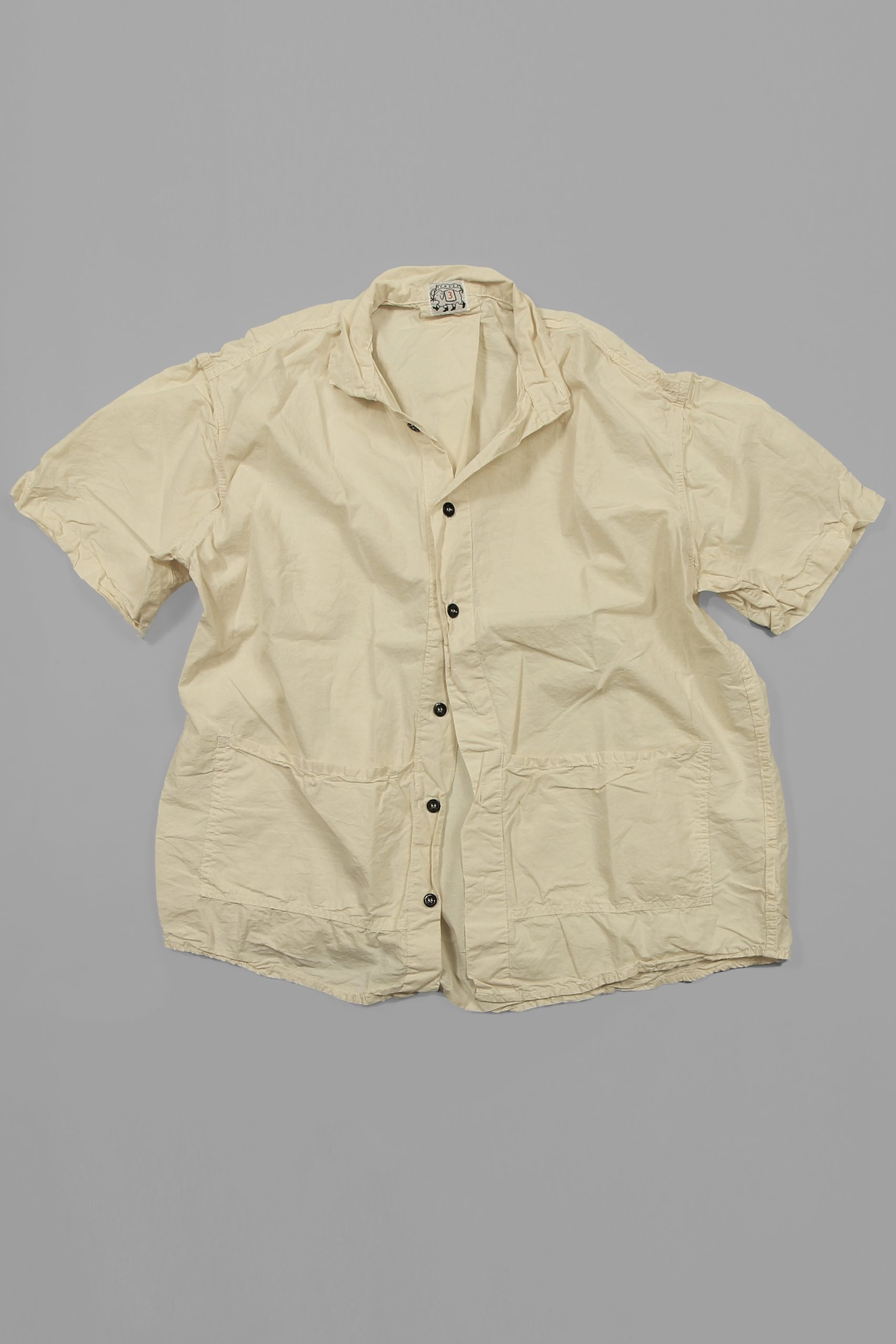 Type 469 Short Sleeve Flipped Collar Shirt