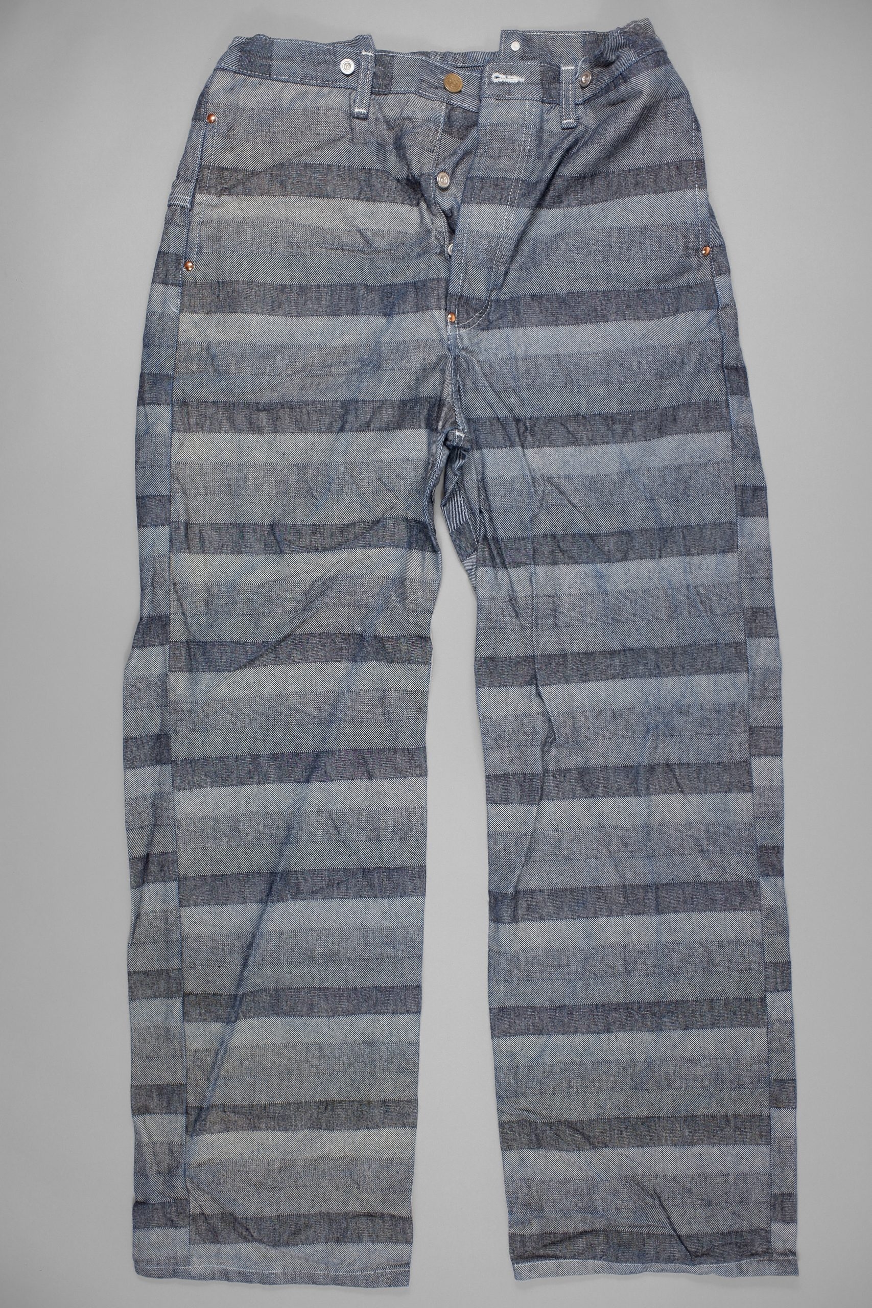 Type 156 Split Back Jeans