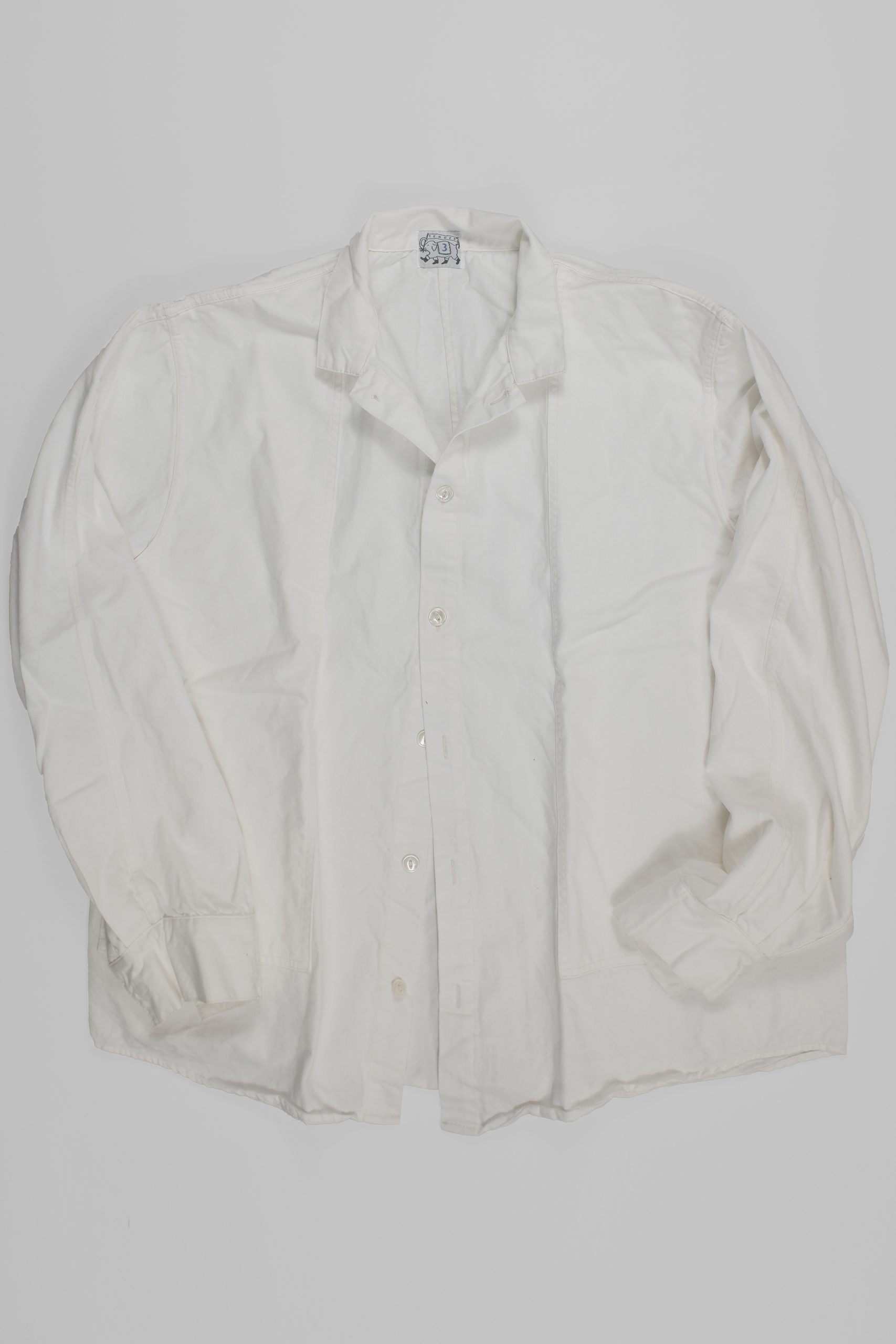 Type 439 Stole Pocket Butterfly Shirt