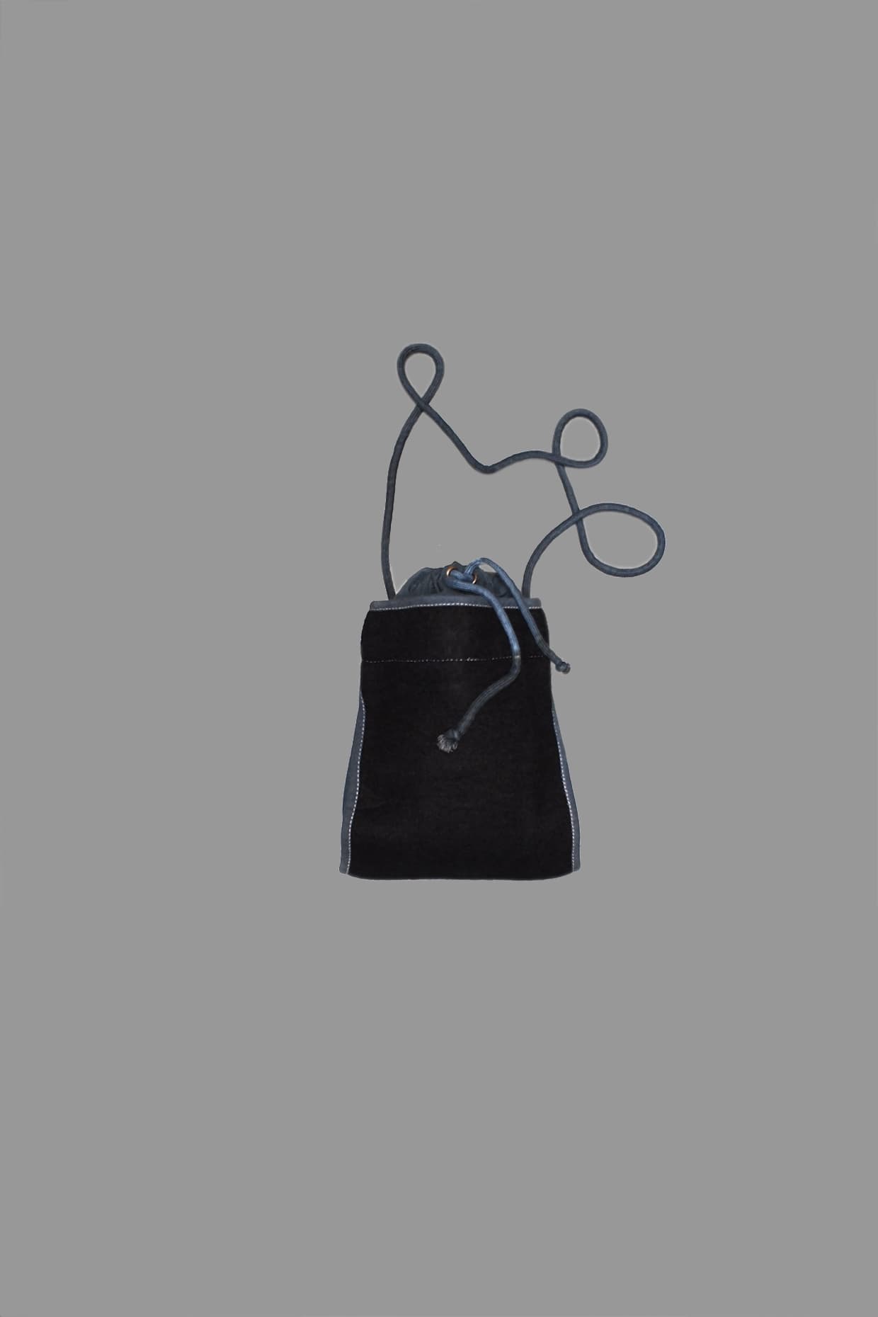 Type 533 Elephant Ear Pouch