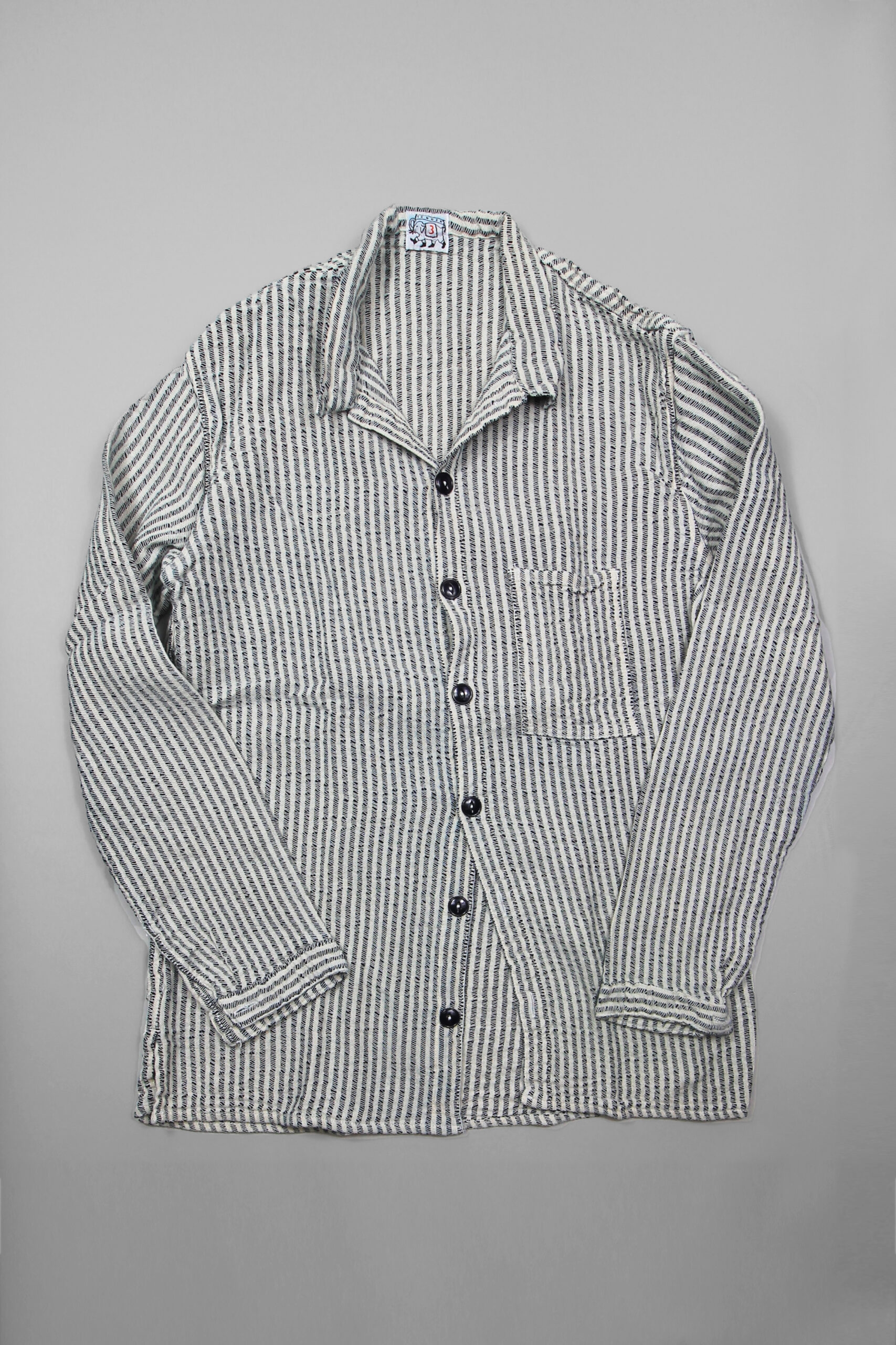 Type 422 Square Tail Shirt