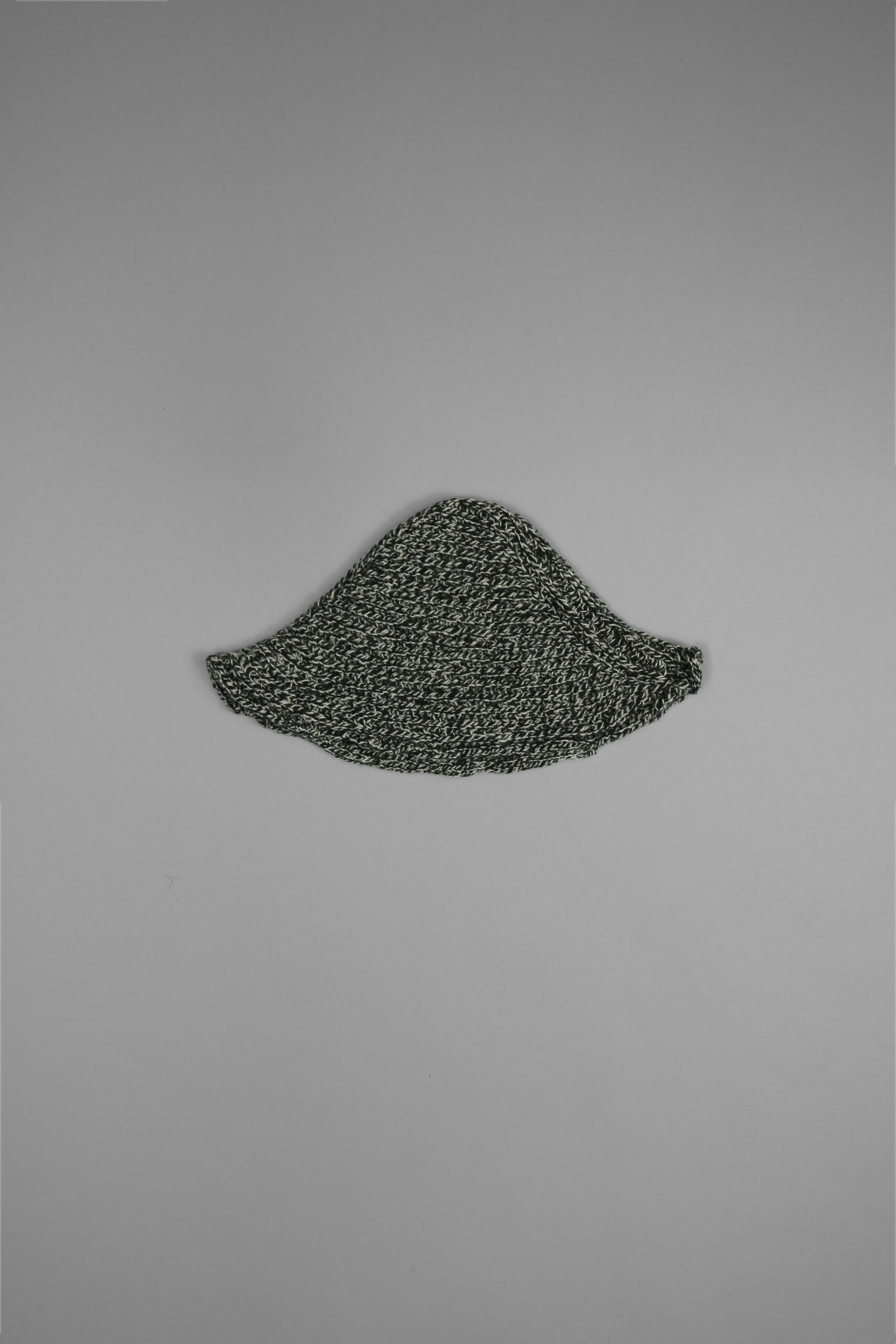 Type 860 Paper Boat Hat