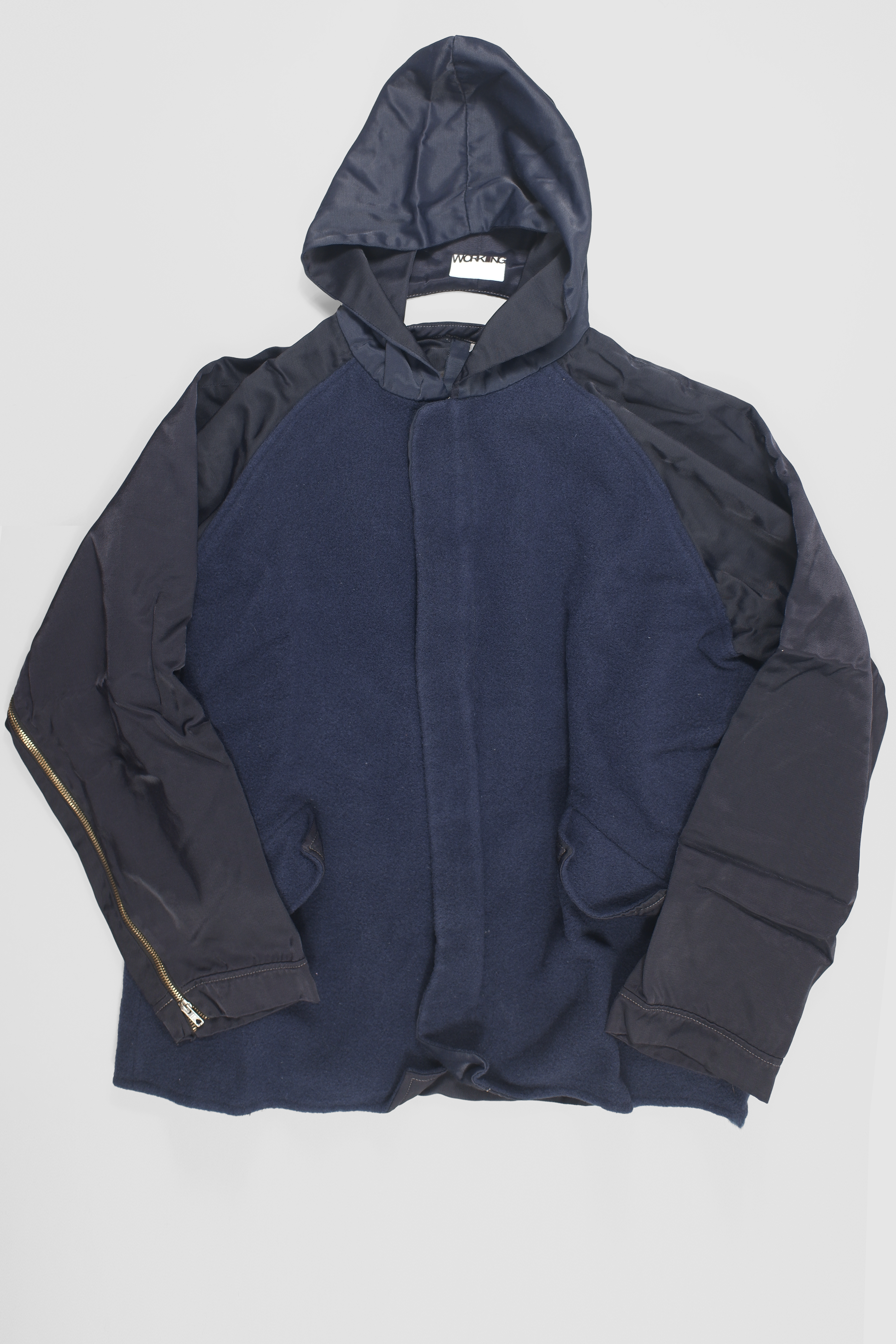 Working Cwm Cape image 1