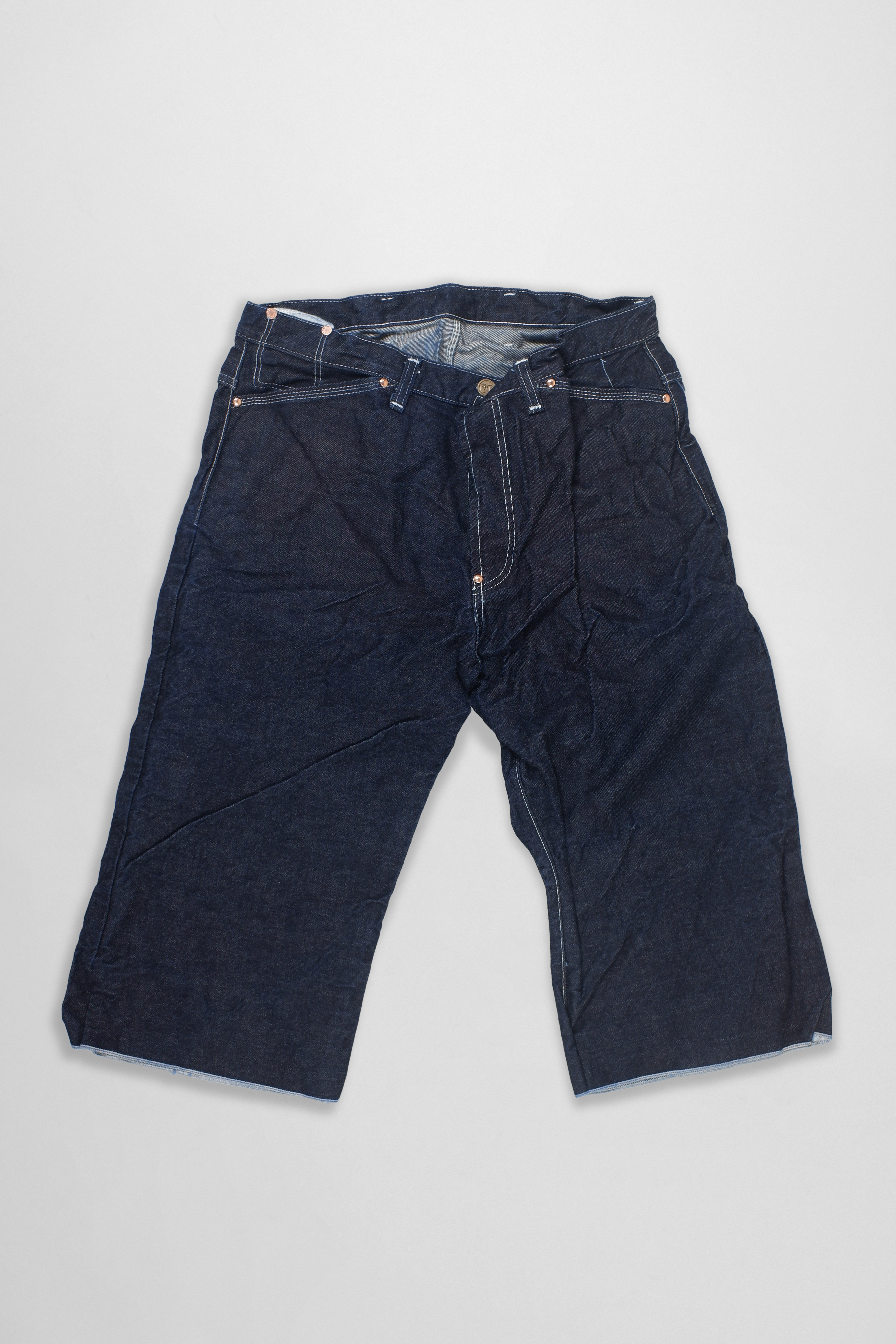 Type 102 Cross Cut Short Jeans image 1